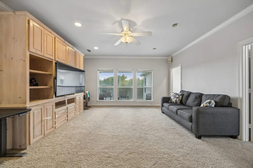 1129 Wishing Well Court Cedar Hill, TX 75104