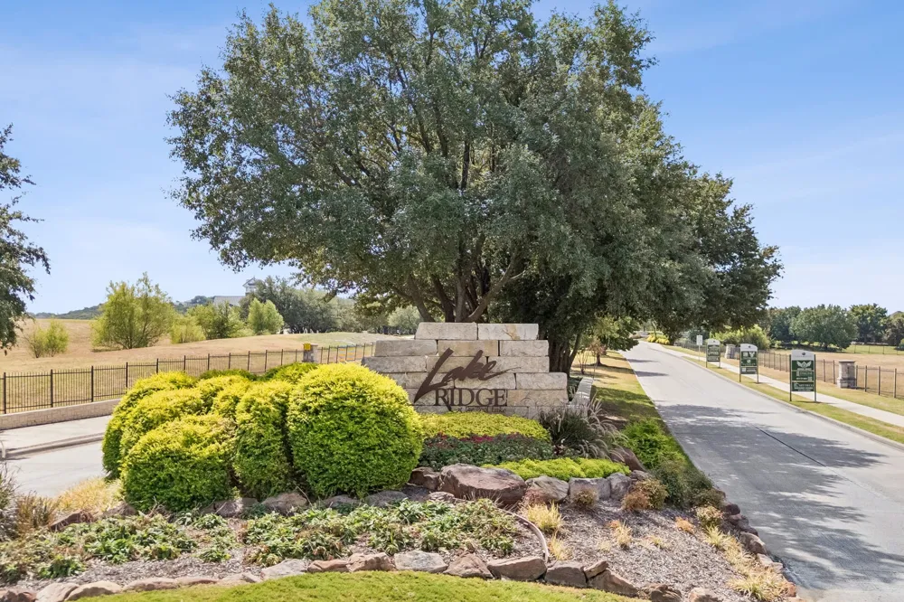 1129 Wishing Well Court Cedar Hill, TX 75104