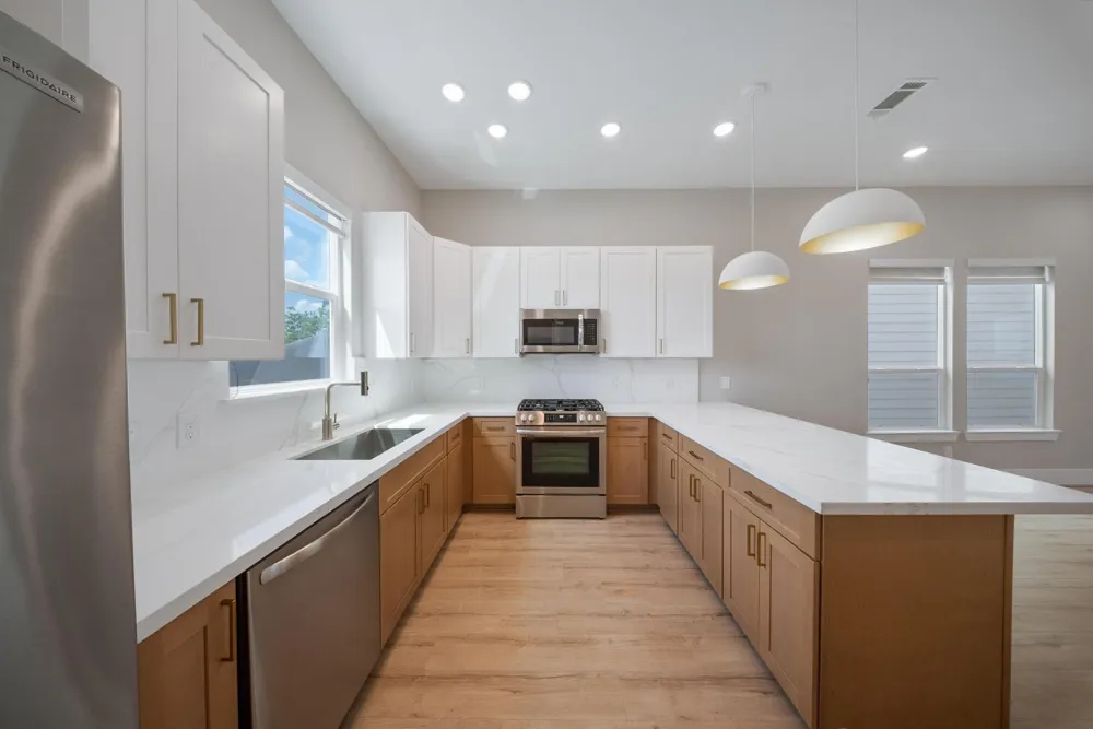 4013 Griggs Road #E Houston, TX 77021