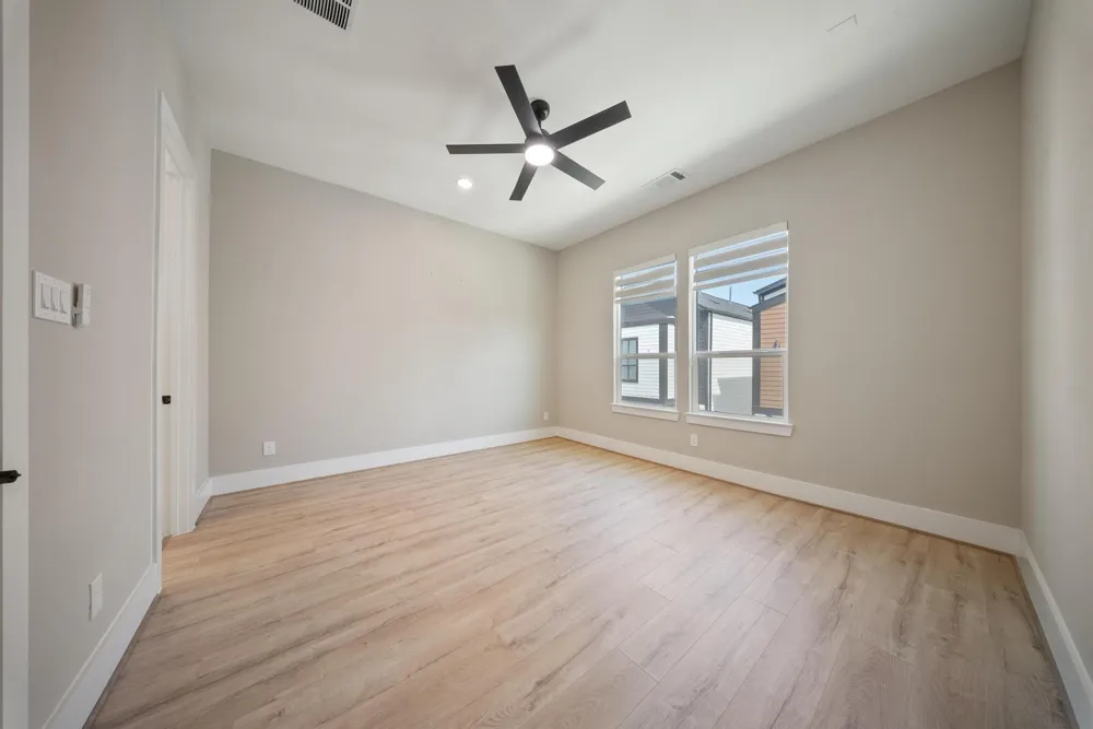 4013 Griggs Road #E Houston, TX 77021