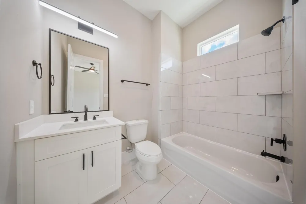 4013 Griggs Road #E Houston, TX 77021