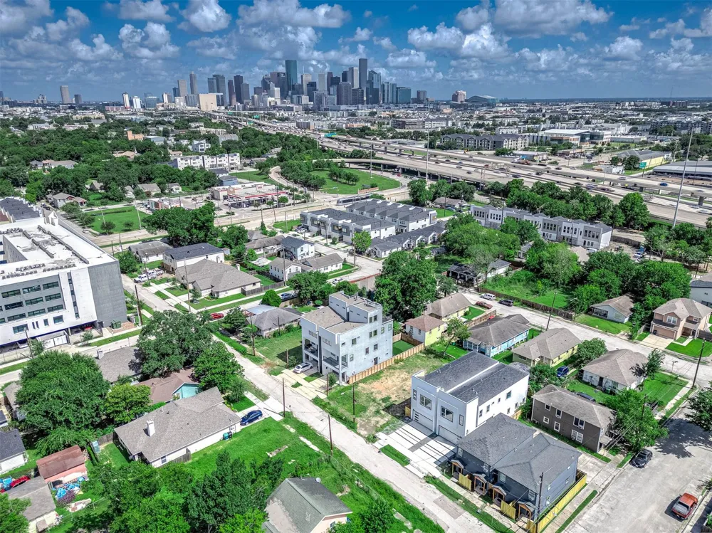 3619 Bremond Street Houston, TX 77004