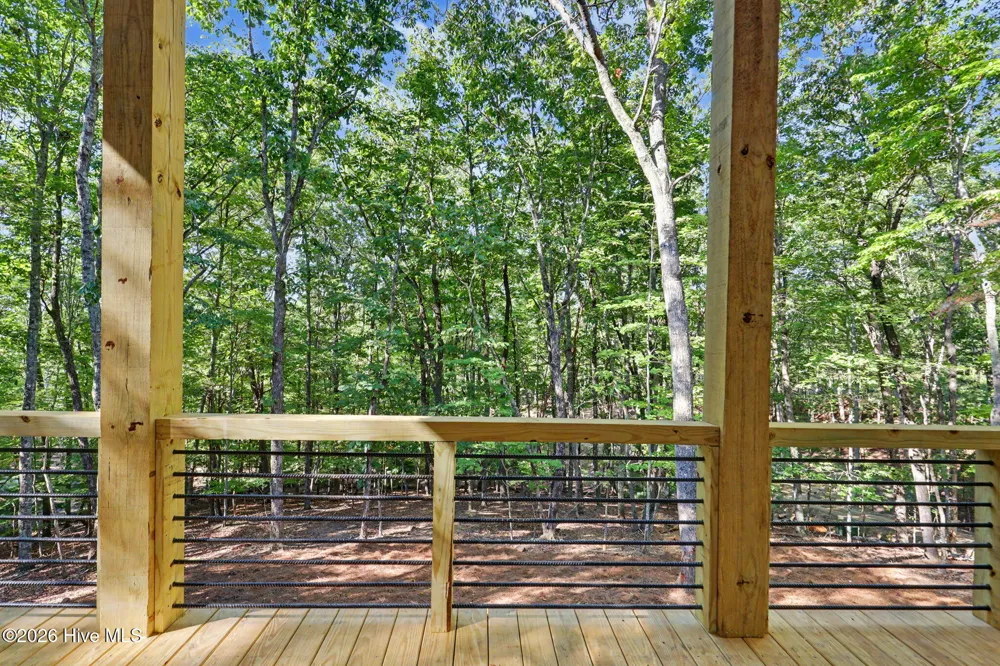 48 Woodleaf Road Morganton, GA 30560