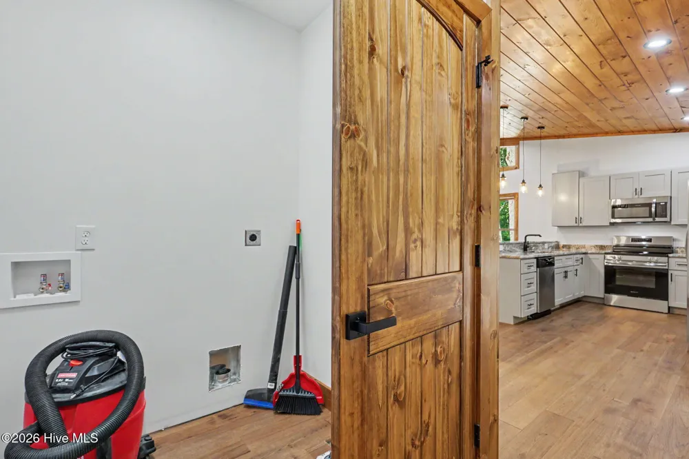 48 Woodleaf Road Morganton, GA 30560