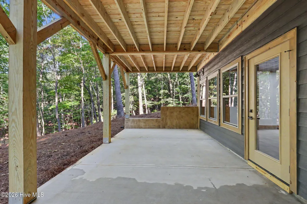 48 Woodleaf Road Morganton, GA 30560
