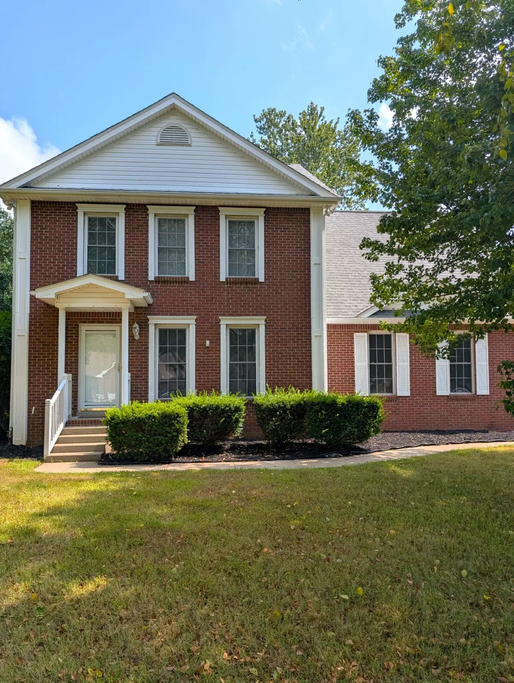 3997 Castle Bar Clarksville, TN 37040
