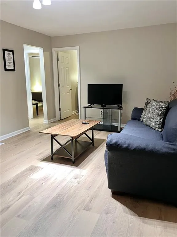 4220 Holland Drive Gainesville, GA 30504