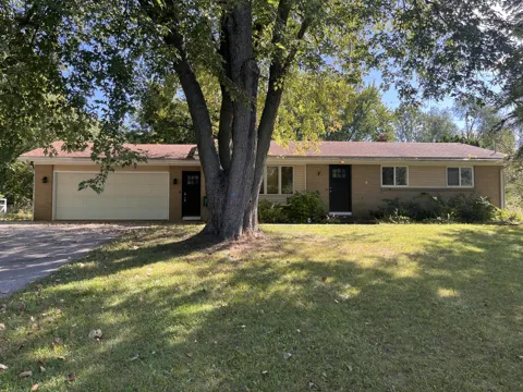 7864 Myers Lake Avenue NE