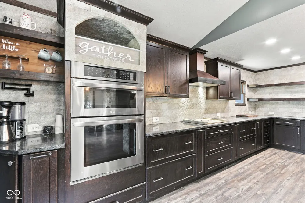8671 S Kinman Drive Nineveh, IN 46164