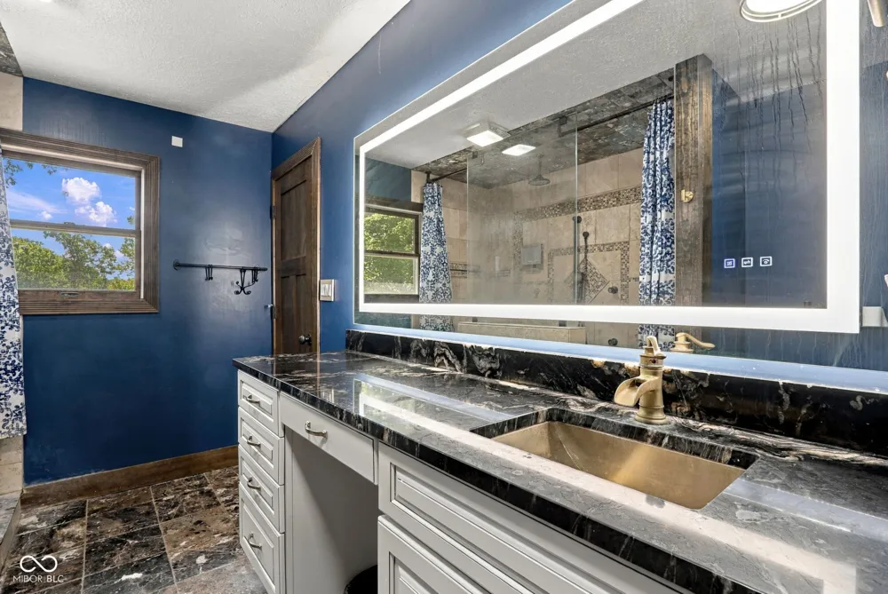8671 S Kinman Drive Nineveh, IN 46164
