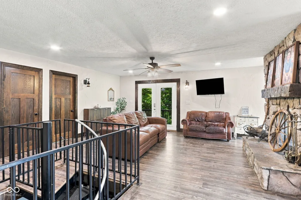 8671 S Kinman Drive Nineveh, IN 46164