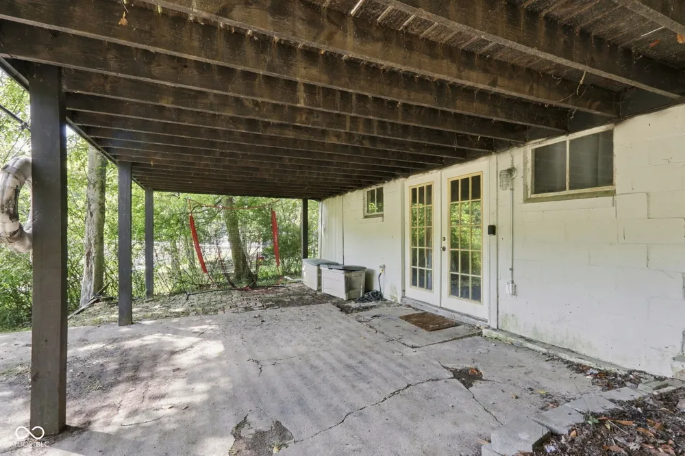 8671 S Kinman Drive Nineveh, IN 46164