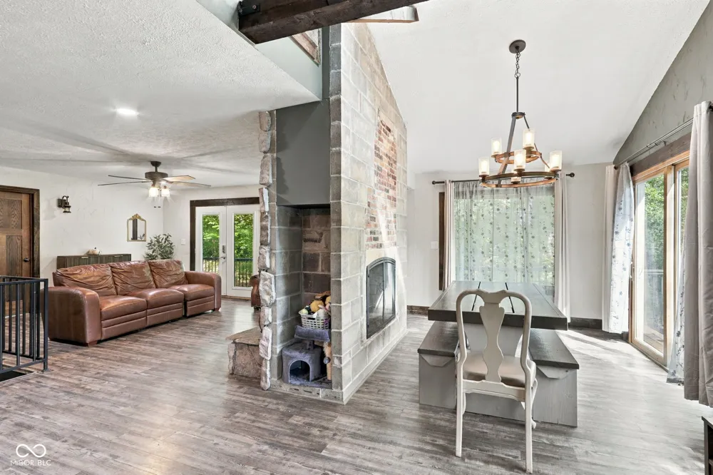 8671 S Kinman Drive Nineveh, IN 46164