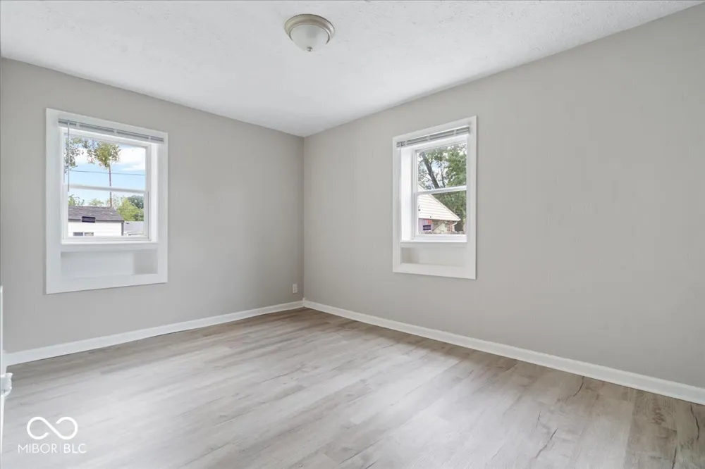 566 Trowbridge Street Indianapolis, IN 46203