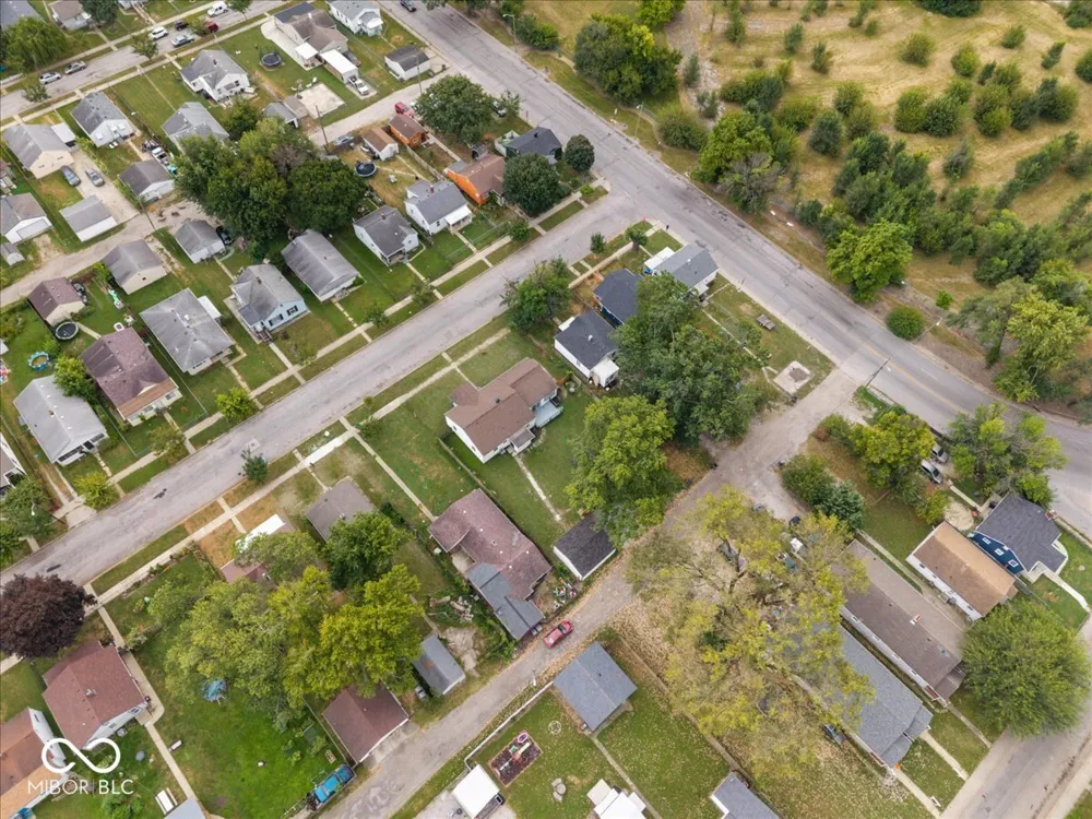 566 Trowbridge Street Indianapolis, IN 46203