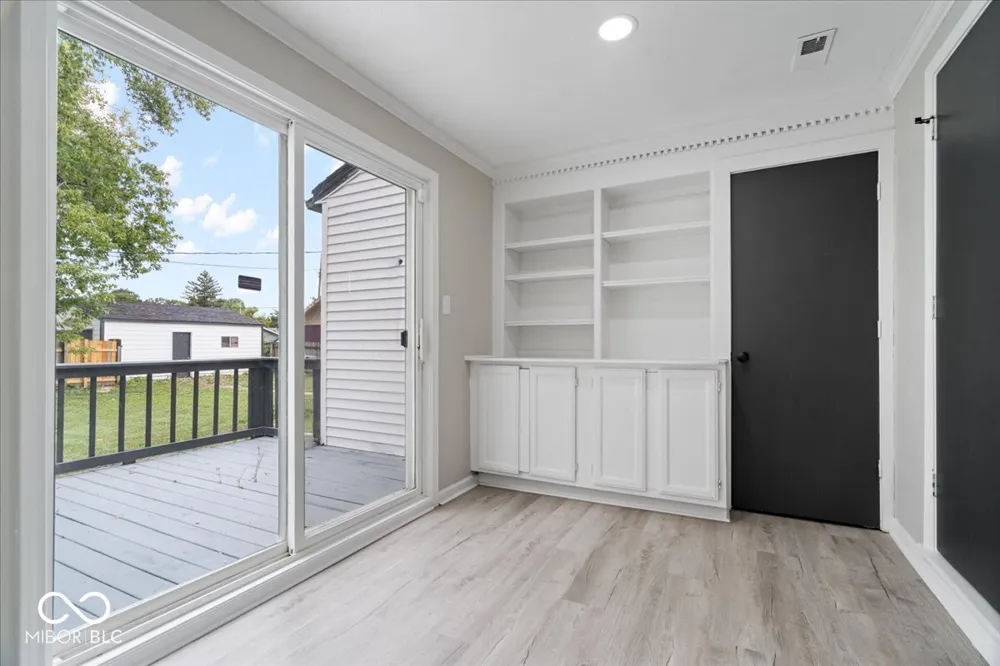 566 Trowbridge Street Indianapolis, IN 46203