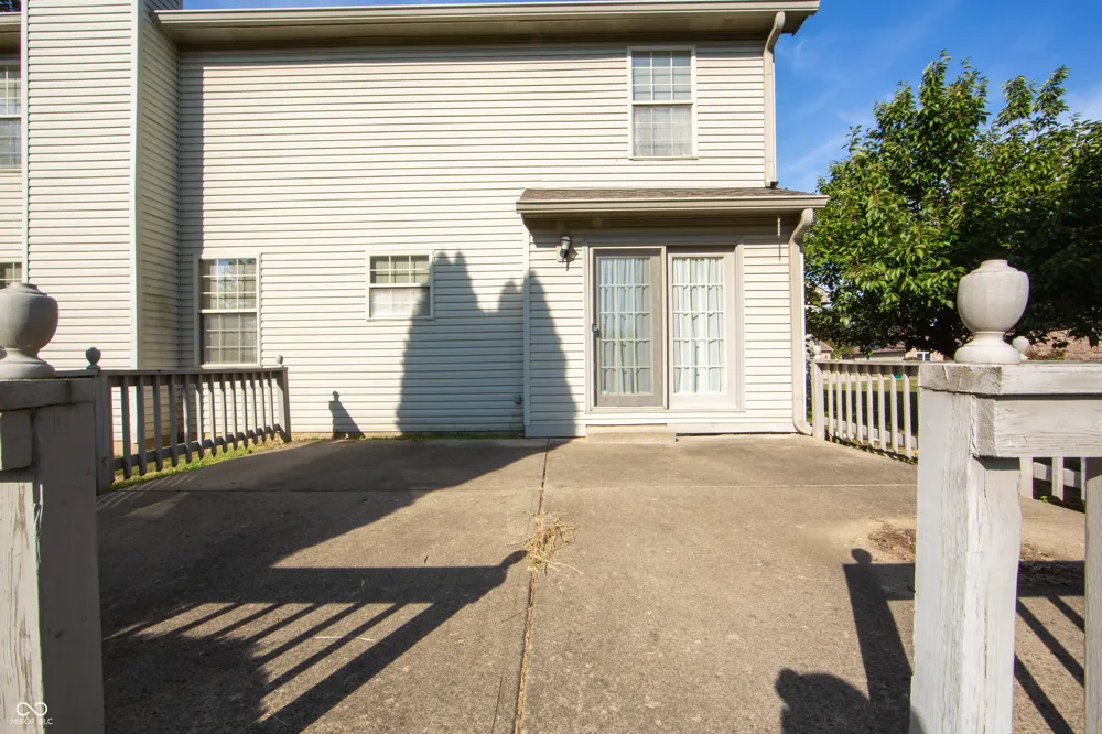 1625 Black Oak Lane Franklin, IN 46131