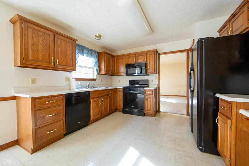 1625 Black Oak Lane Franklin, IN 46131