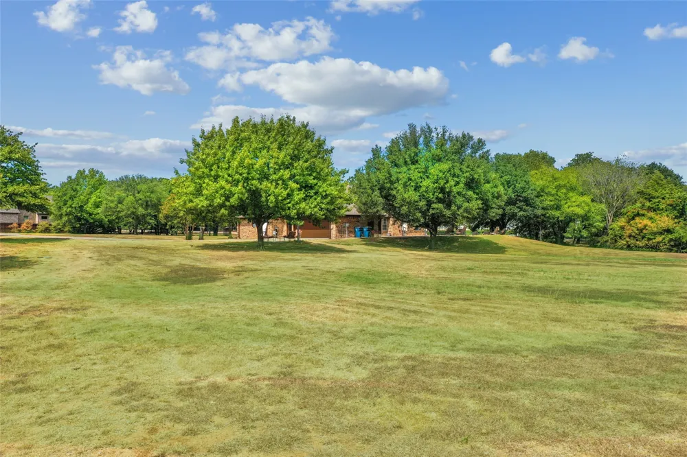 1570 Karen Drive Argyle, TX 76226