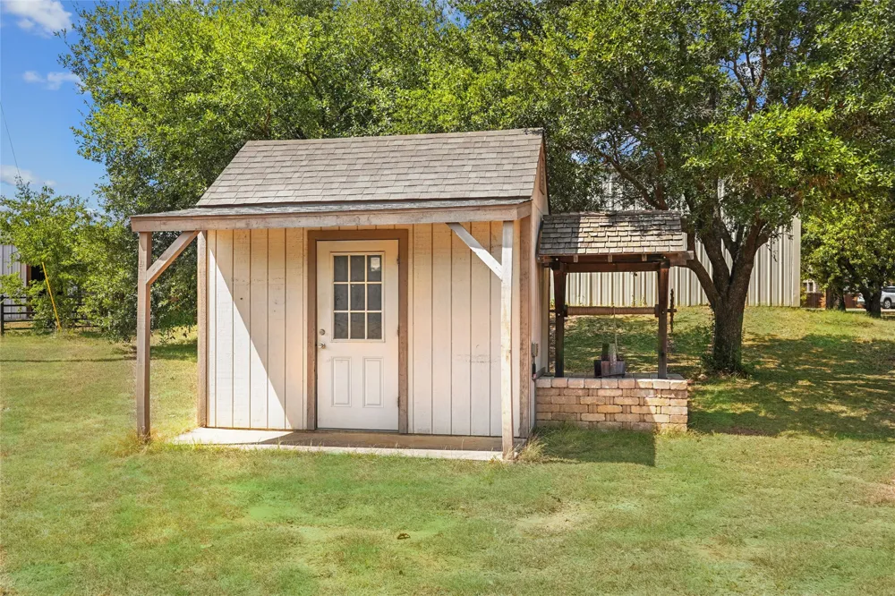 1570 Karen Drive Argyle, TX 76226