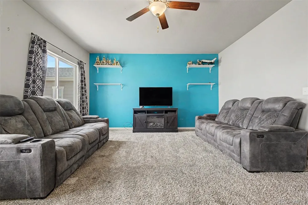 4689 Waltham Drive Windsor, CO 80550