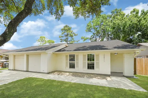 10411 Sagewillow Lane