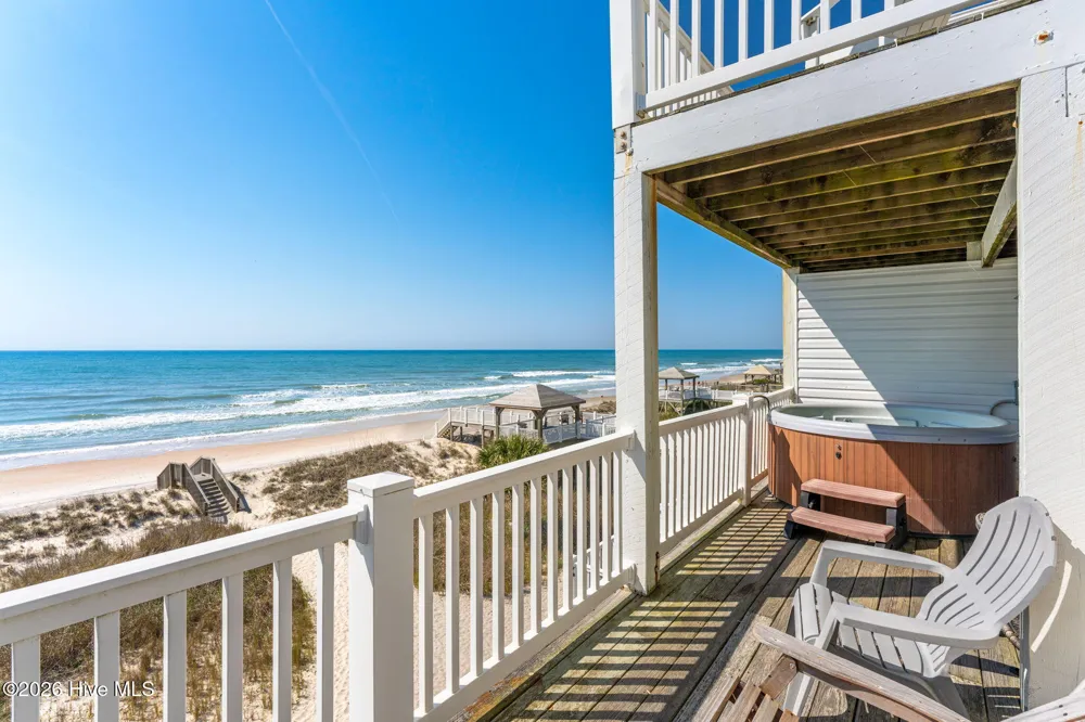 1324 New River Inlet Road North Topsail Beach, NC 28460