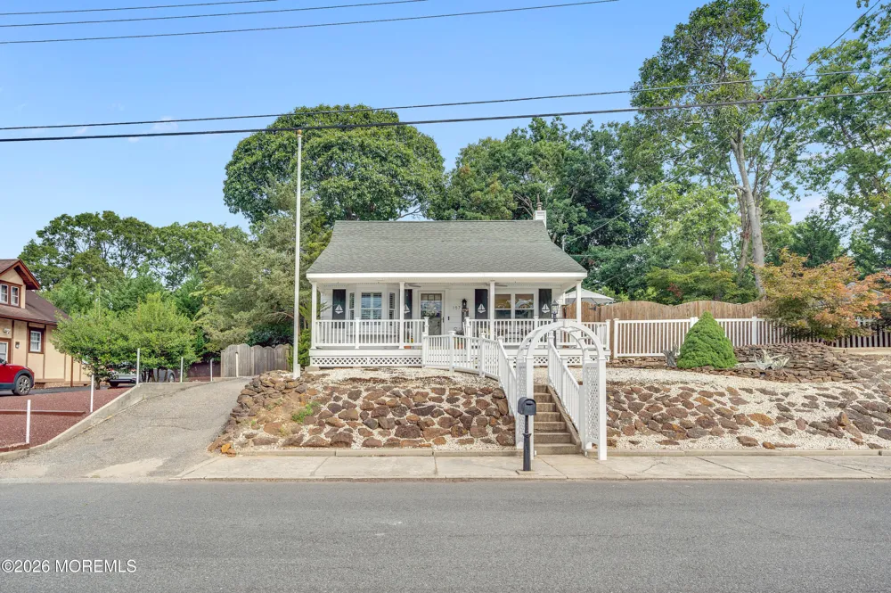 157 17th Avenue Brick, NJ 08724
