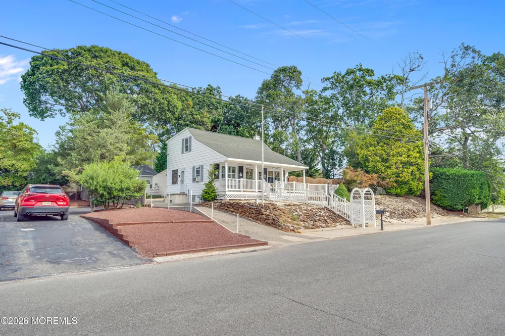 157 17th Avenue Brick, NJ 08724