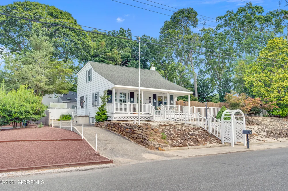 157 17th Avenue Brick, NJ 08724