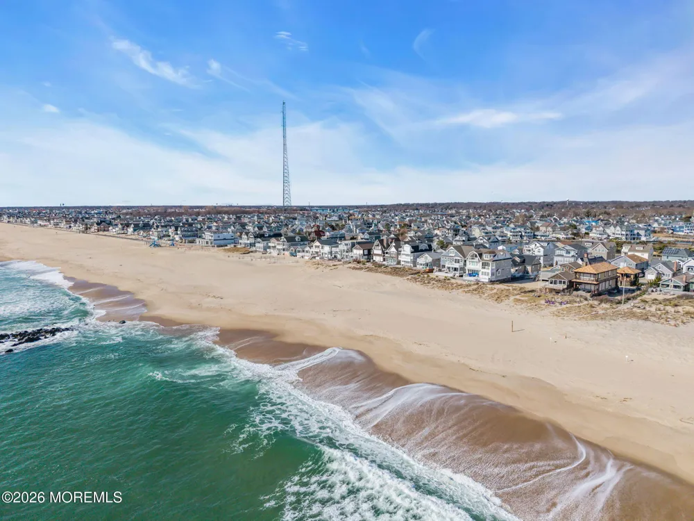 55 Beach Front Manasquan, NJ 08736