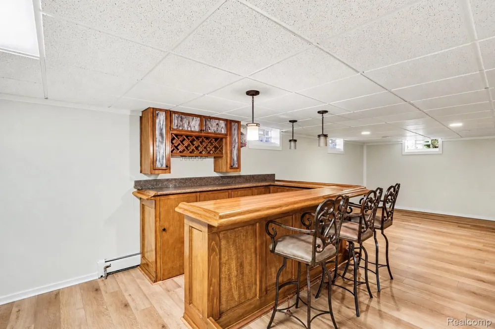 37158 Almont Drive W Sterling Heights City, MI 48310