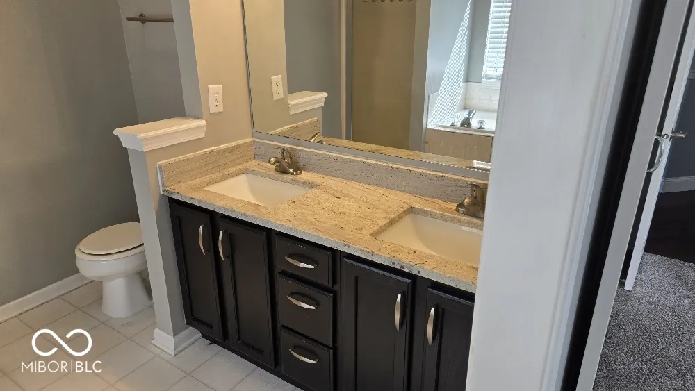 10737 Emery Way Fishers, IN 46037