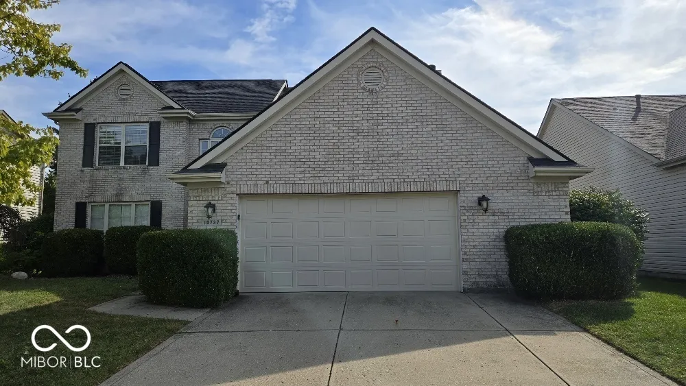 10737 Emery Way Fishers, IN 46037