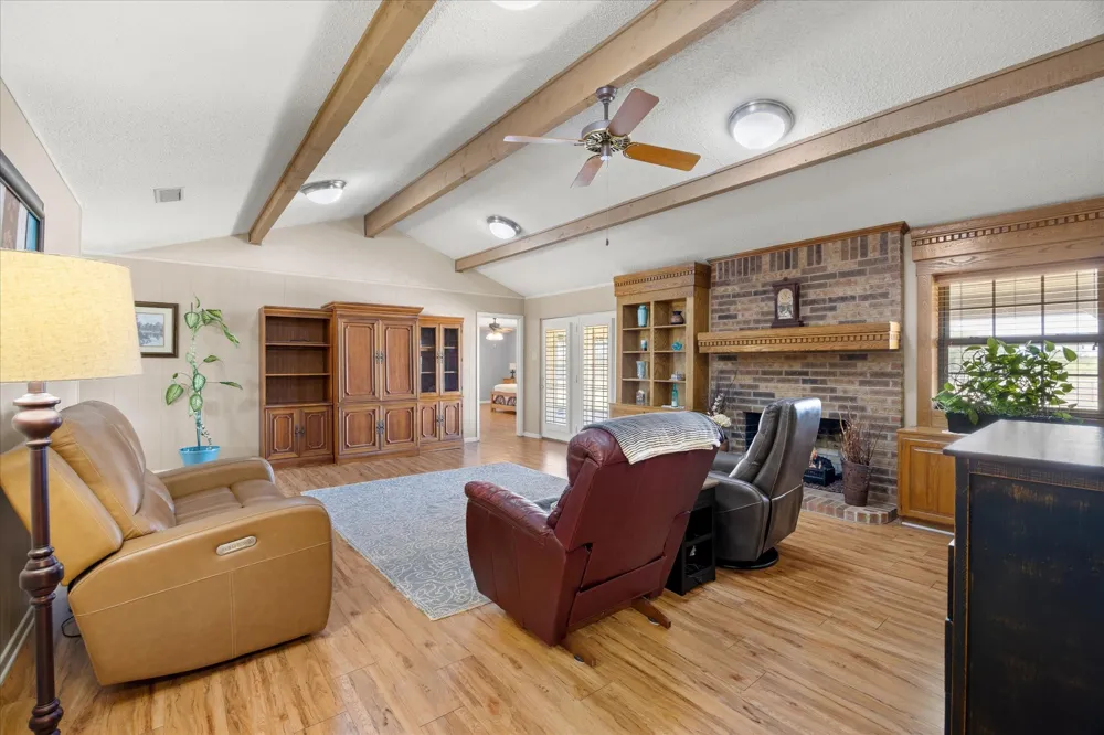 330 Reed Road Granbury, TX 76049