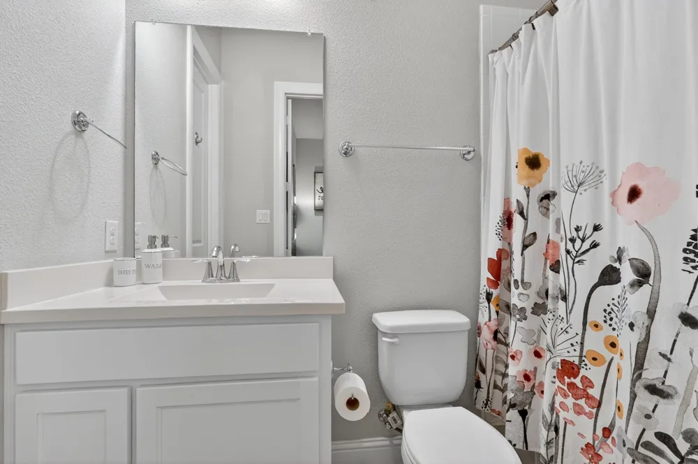 2204 Grafton Lane McKinney, TX 75071