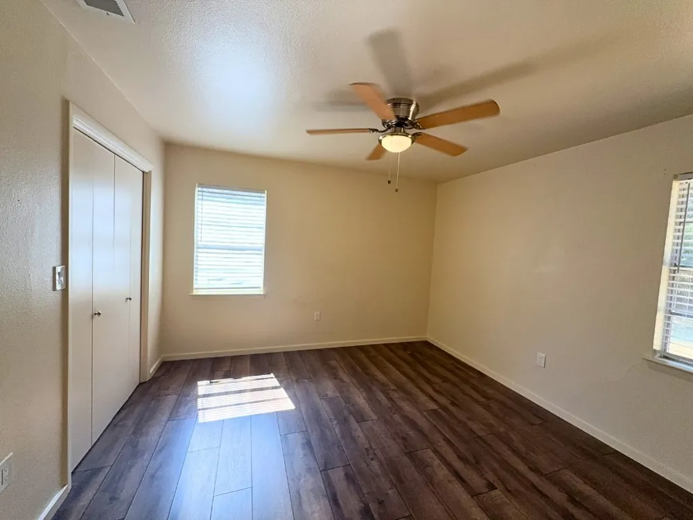 615 Crane Drive Euless, TX 76039