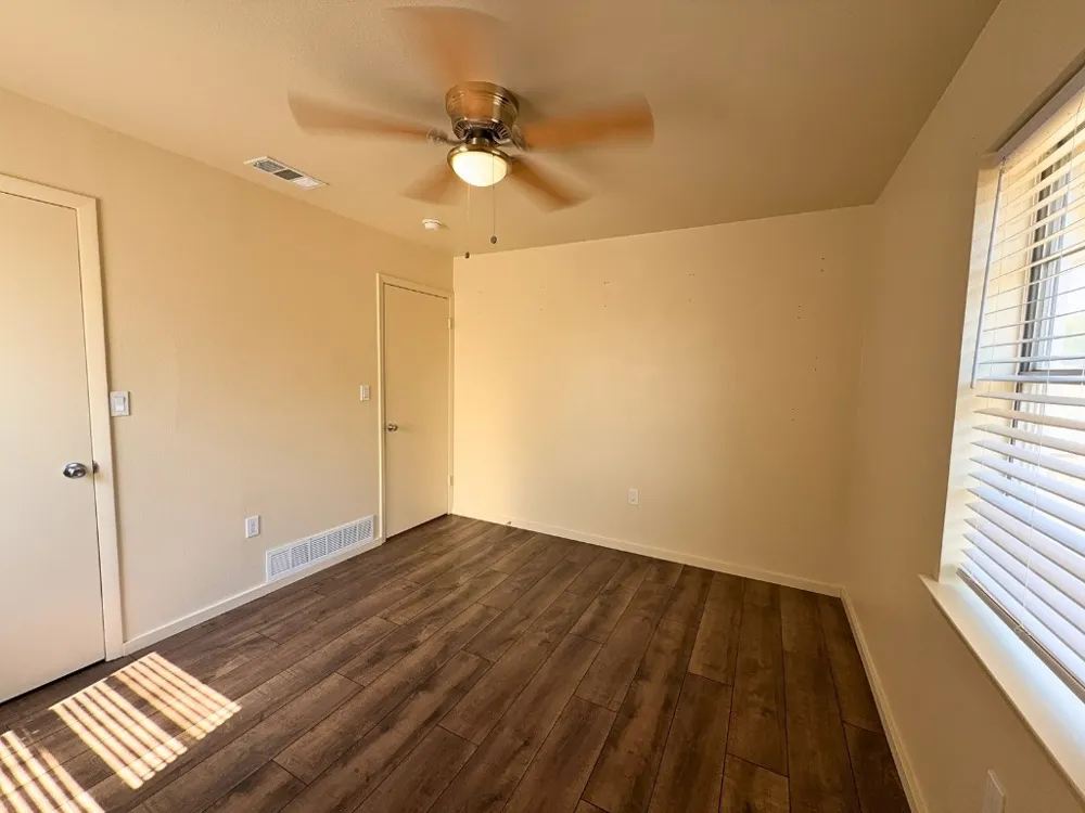 615 Crane Drive Euless, TX 76039