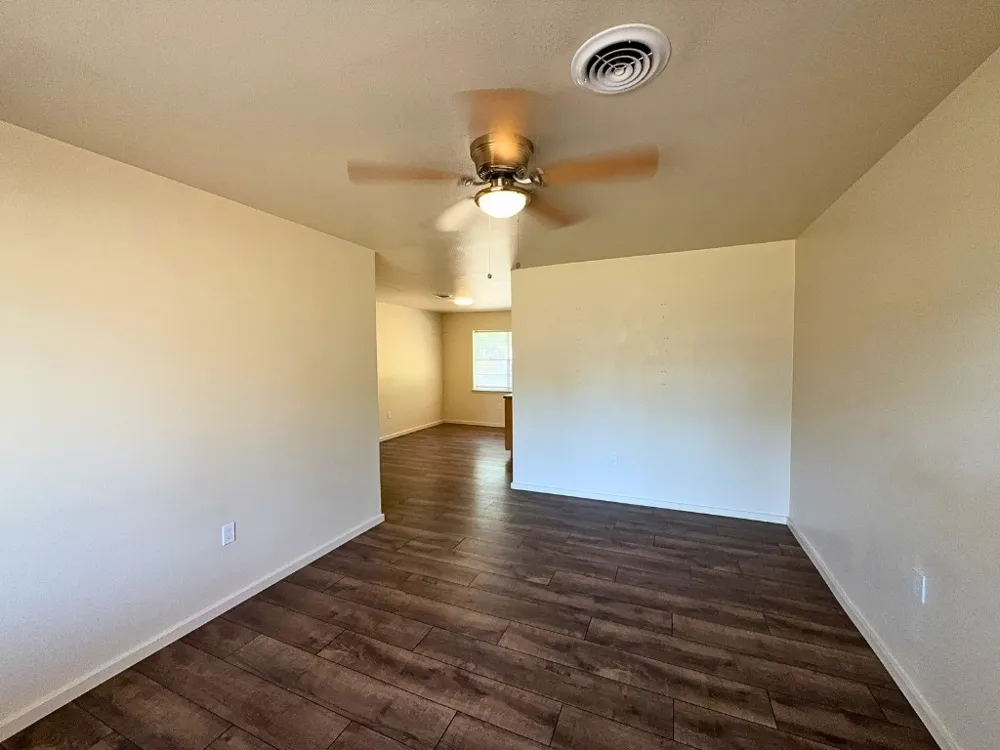 615 Crane Drive Euless, TX 76039