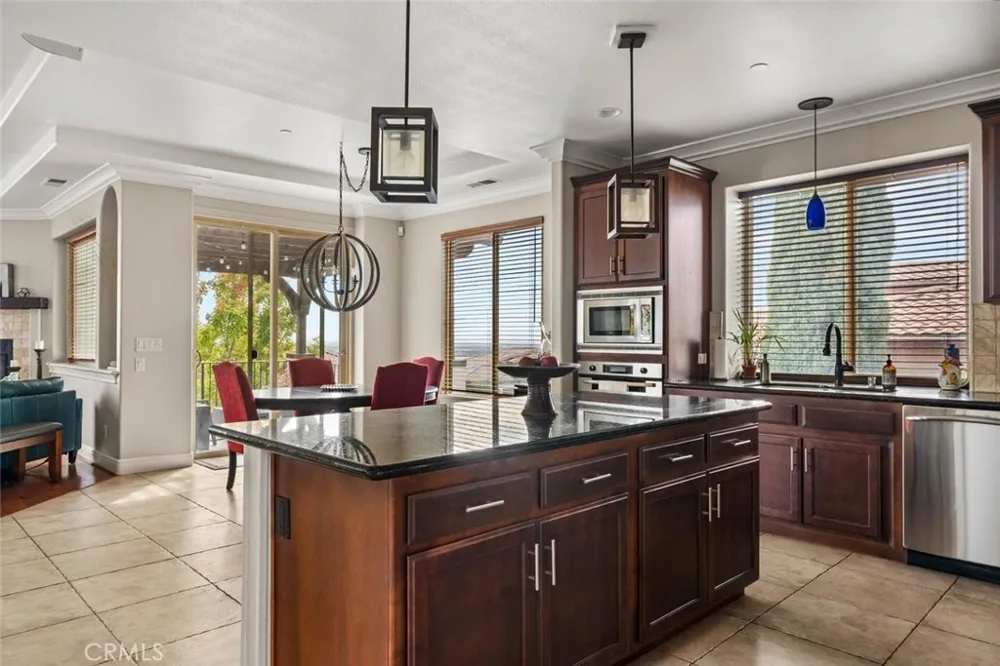 3290 Summit Ridge Terrace Chico, CA 95928