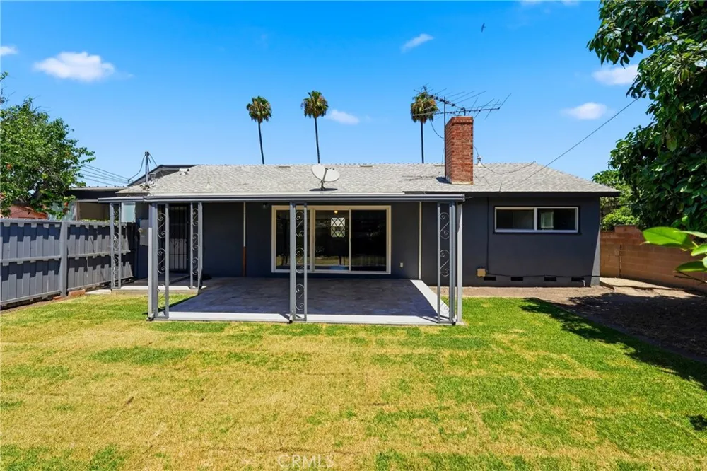 12292 Bluebell Garden Grove, CA 92840