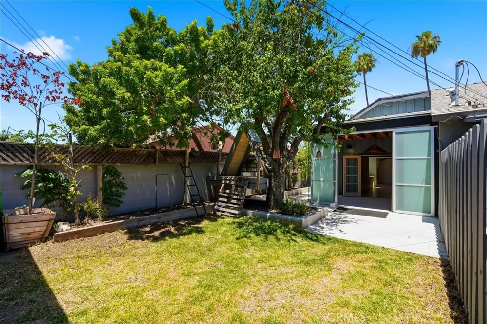 12292 Bluebell Garden Grove, CA 92840