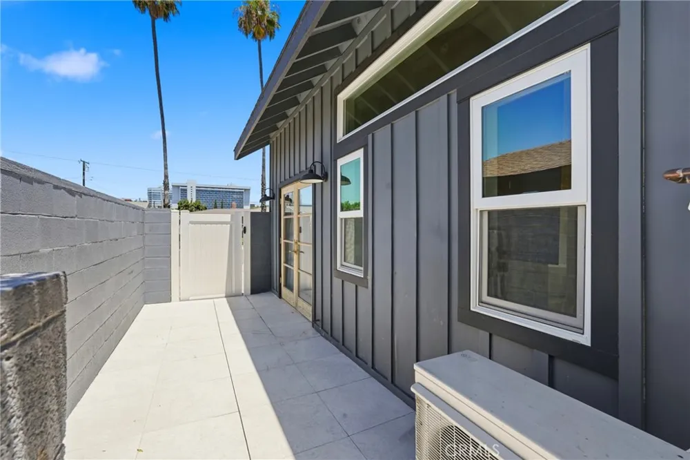 12292 Bluebell Garden Grove, CA 92840