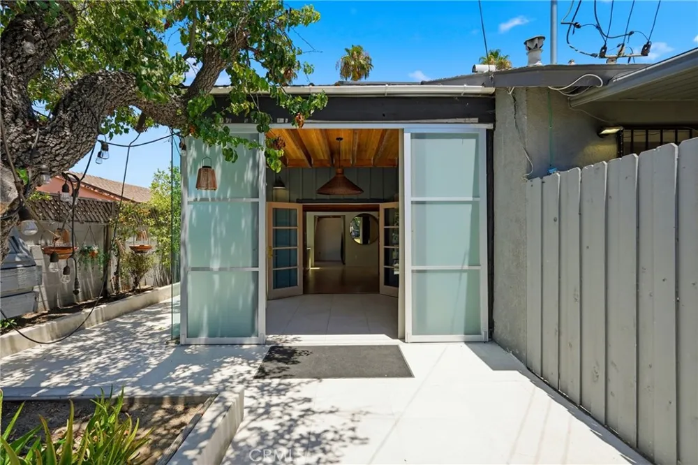 12292 Bluebell Garden Grove, CA 92840
