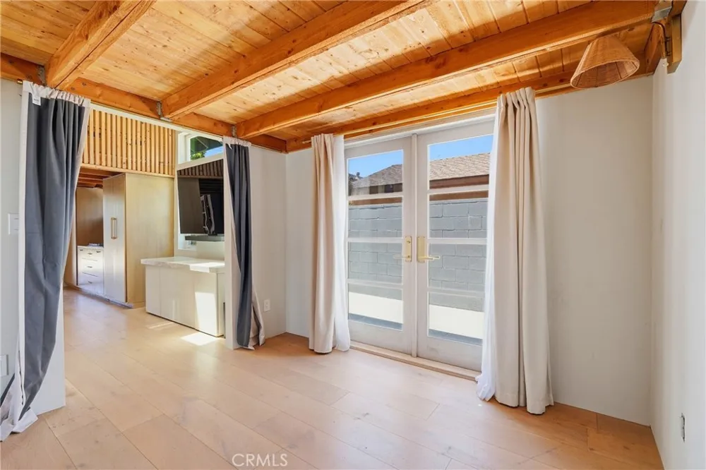12292 Bluebell Garden Grove, CA 92840