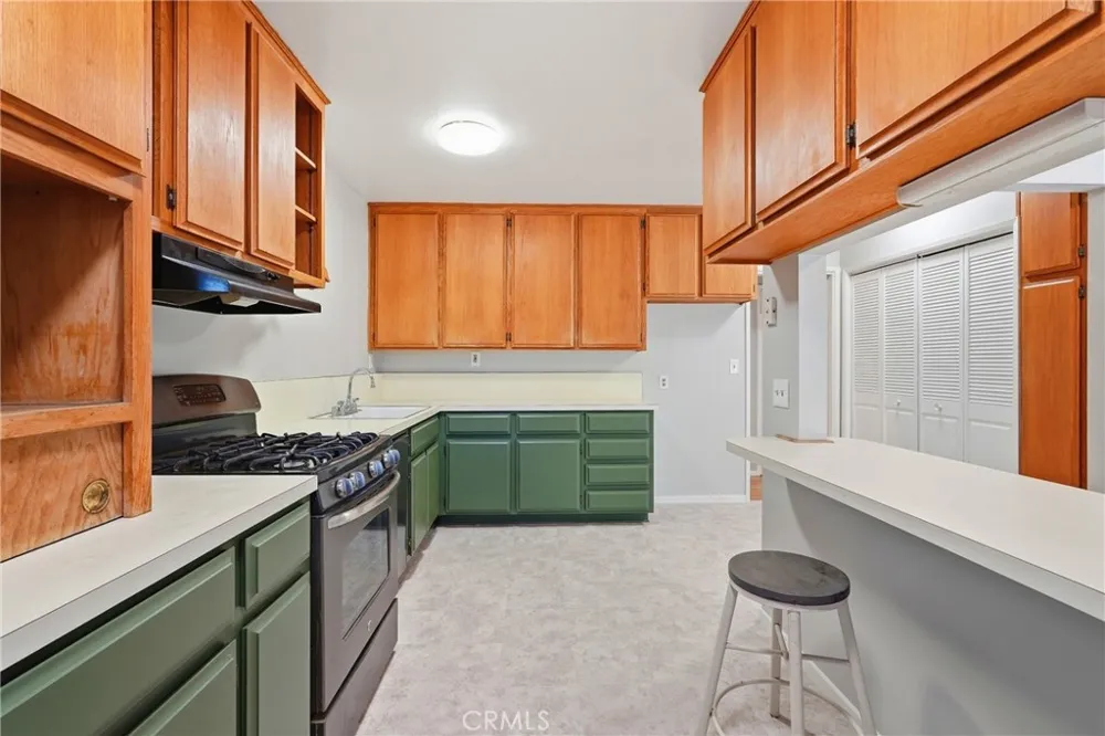 12292 Bluebell Garden Grove, CA 92840