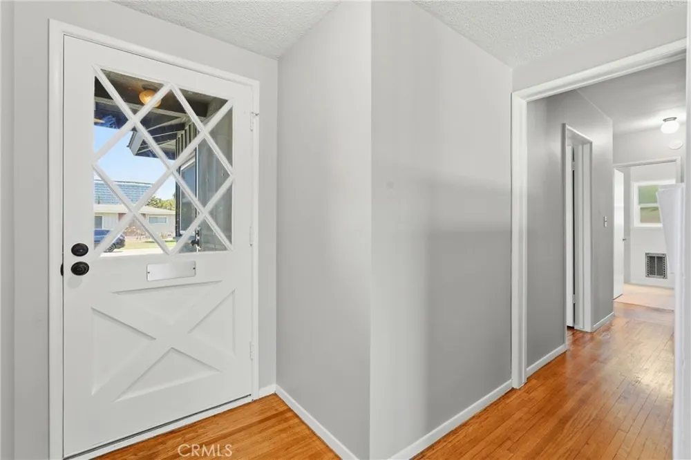 12292 Bluebell Garden Grove, CA 92840