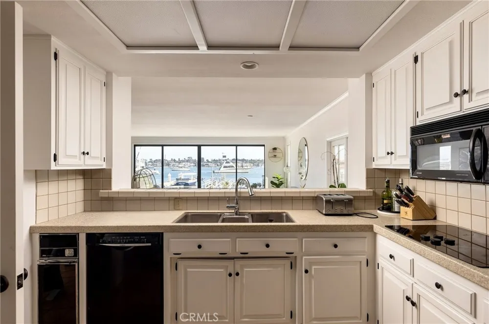 1214 E Balboa Boulevard Newport Beach, CA 92661