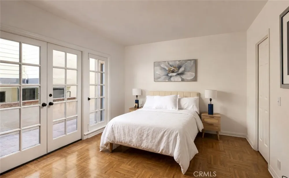1214 E Balboa Boulevard Newport Beach, CA 92661