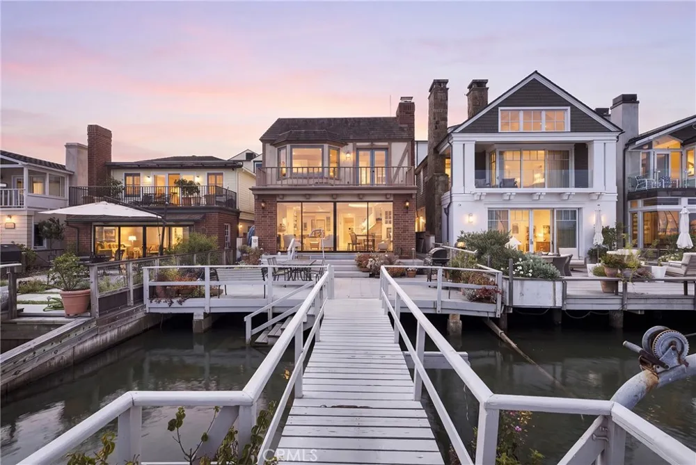 1214 E Balboa Boulevard Newport Beach, CA 92661